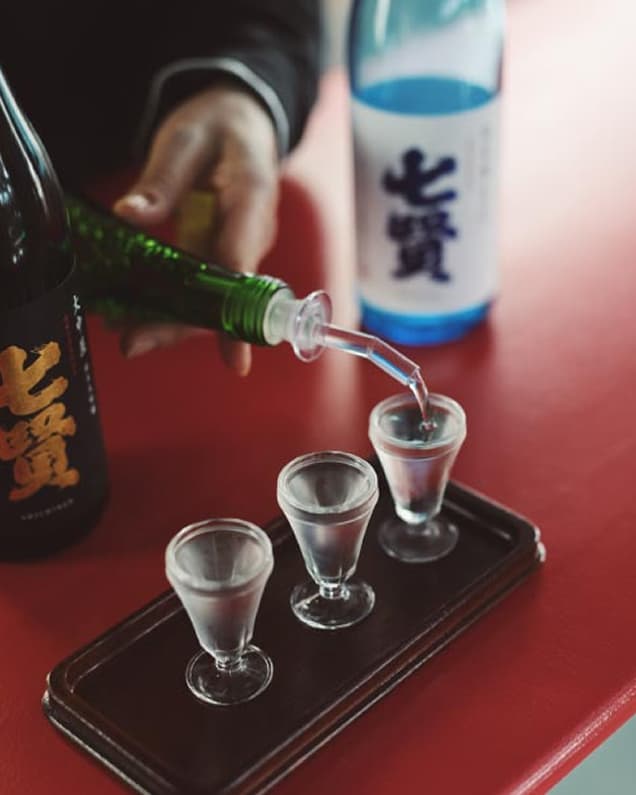 Sake shop Oonakaya