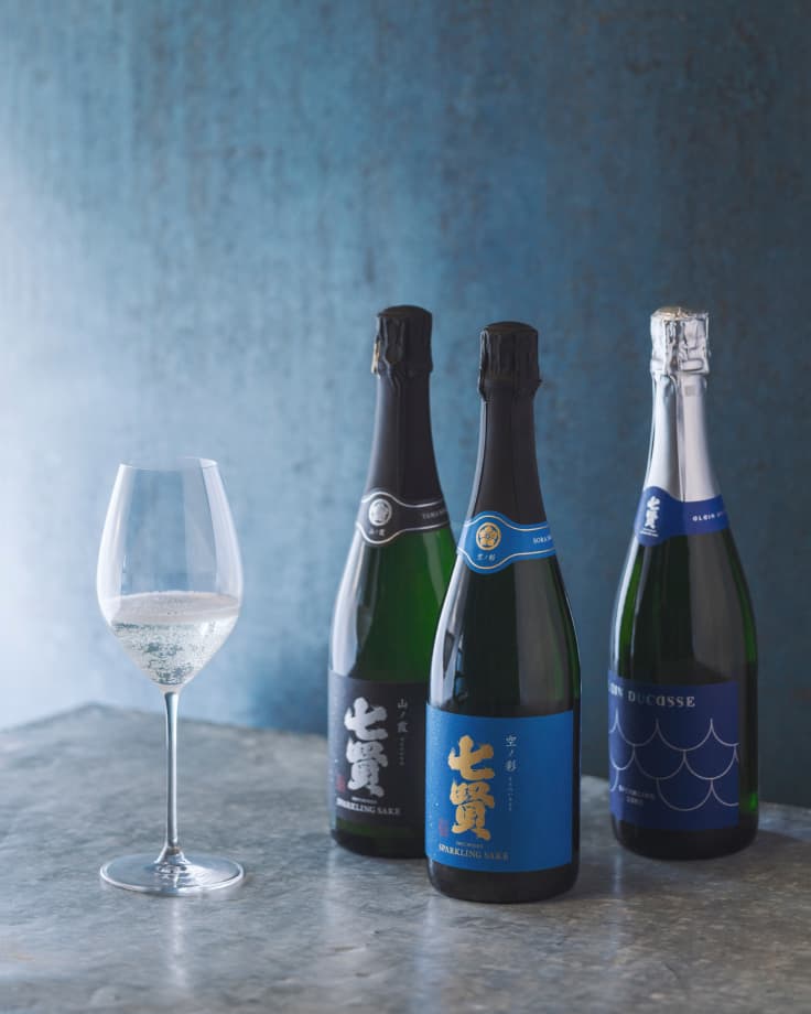 Sparkling sake