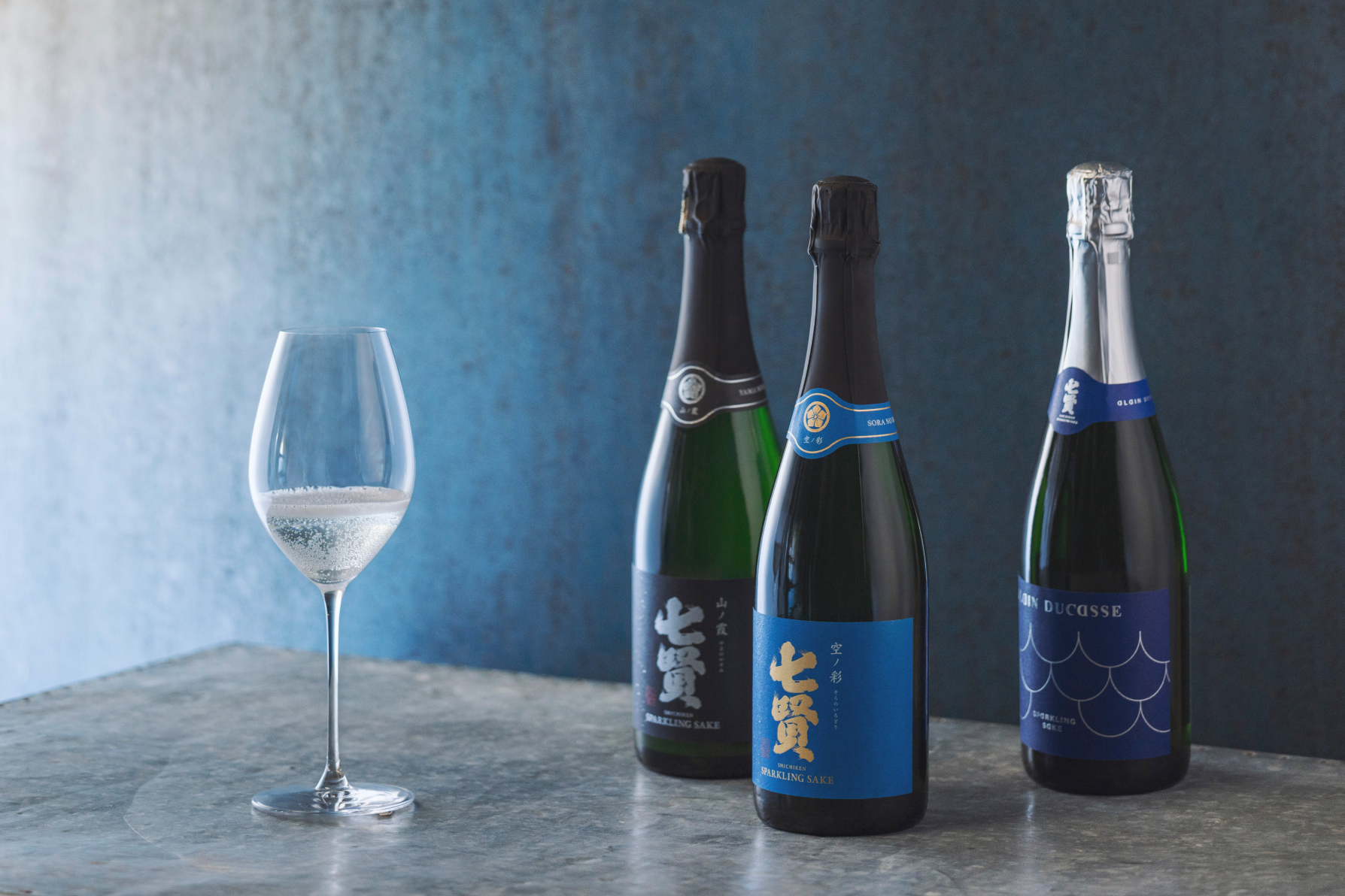 Sparkling sake | Products | SHICHIKEN｜Yamanashi Meijo Co., Ltd.